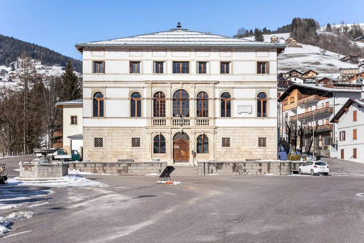 Apartment Appartamento Miramonti Intero Ristrutturato Nuovo San Pietro di Cadore Italy