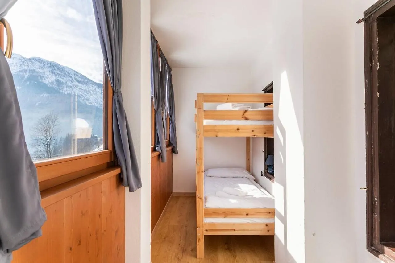 Apartment Appartamento Miramonti Intero Ristrutturato Nuovo San Pietro di Cadore
